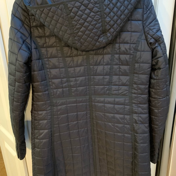 Beautiful DKNY Jacket - Picture 3 of 4